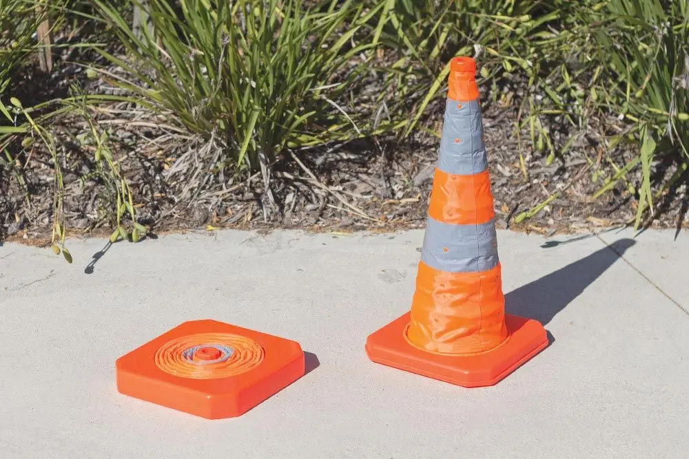 Collapsible Cones - Plastic Base