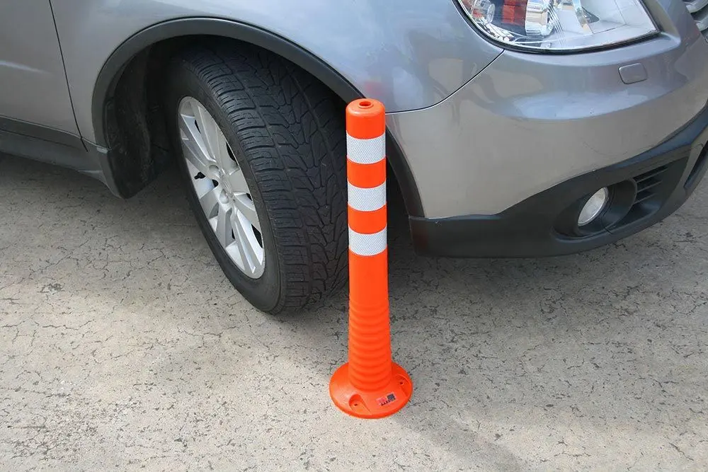 One-Piece Flexible Bollard