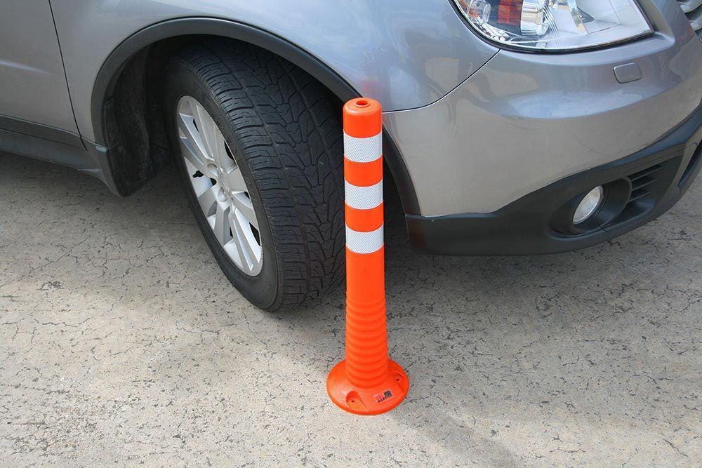 MUCC 75cm 2x bollard plastic Flexible Barriers with 3 reflective strips self-righting 