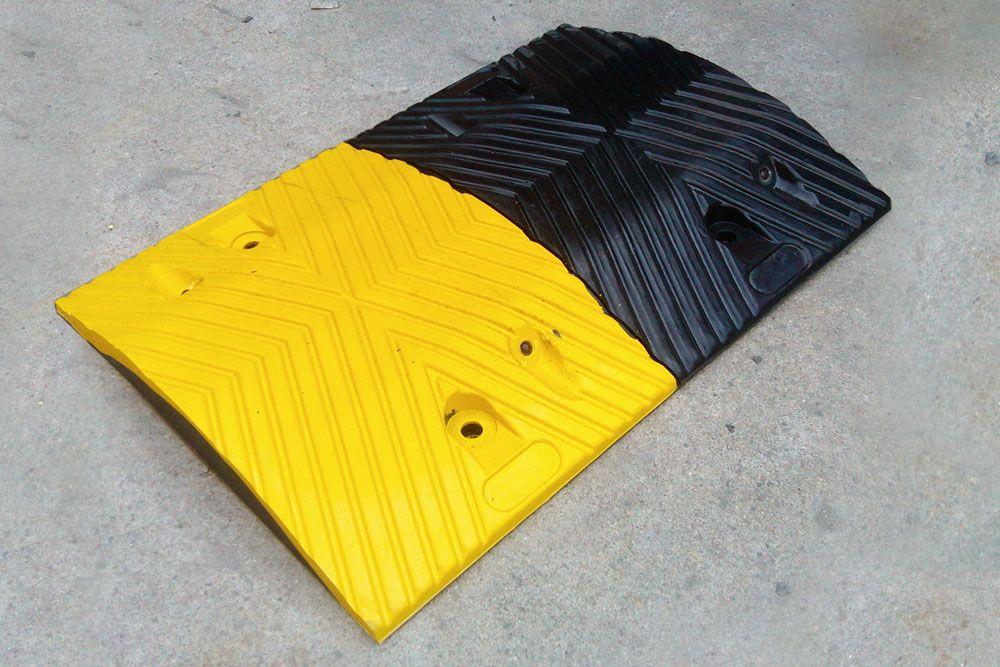 Rubber Modular Speed Hump 50mm – Northpac Australia